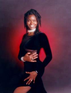 Val Kelly - Lead Singer and co-bandleader of Freespirit. uncredible voice & charisma. What a performer! Val has appeared on sky TV along with three of the band members for several months in 2002. She is considered as one of the most promissing up and coming vocalist in the UK today.